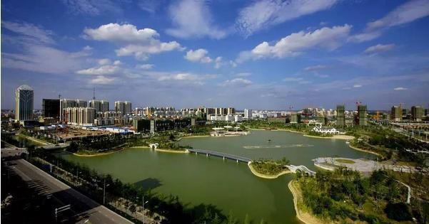 安徽亳州的几个县,个个都是百万人口大县,但人口流失严重