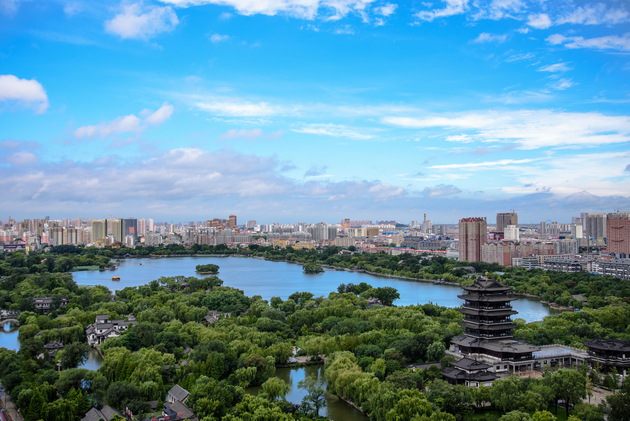 济南人口_袁隆平：改造1亿亩盐碱地种水稻,每年能多养活8000多万人口