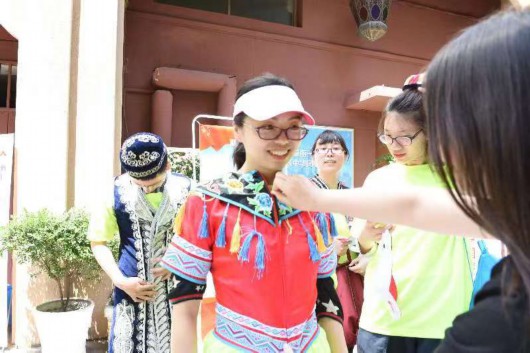 人口最多的少数民族_湖南湘西小县,全县总人口32万,少数民族就有20万