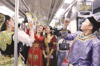 人口最多的少数民族_湖南湘西小县,全县总人口32万,少数民族就有20万
