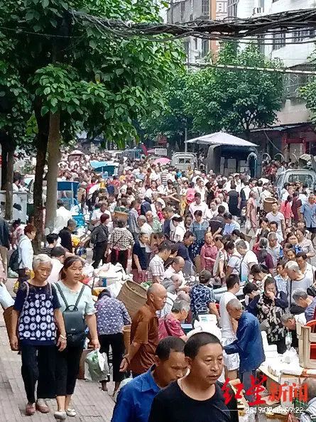 四川人口_四川合并呼声最高的2座地级市：总人口超过700万,高铁即将贯通！