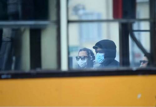 意大利有多少人口_欧洲时报:94岁中国老奶奶发动全家五代人向意大利捐口罩(2)