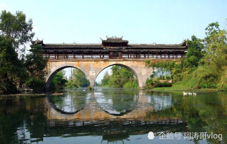 湖南省人口_湖南人口最多的一个镇,汉代时期便有街市,是个千年古镇